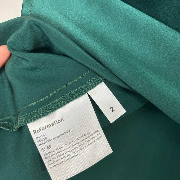 Reformation Carmelina 100% Silk Midi Dress in Emerald Green - Size 2 - Picture 7 of 9